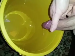 Massive Cumshot into Piss + Slow-Motion