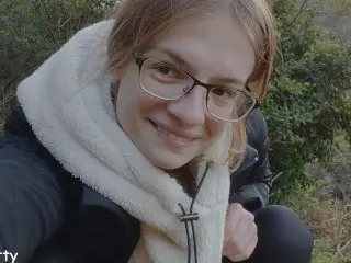 Nerdy Girl Pissing Outdoors