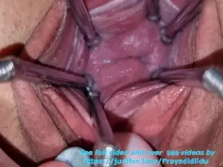 Wide Open Pussy looks inside