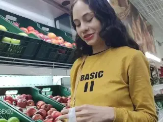 I Invite a Stranger I saw in the Market to my House, she Accepts the Invitation but Tells me that on