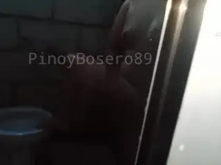 PINAY NAG FINGER SA CR NAHULI NI PUMAYAG MAKANTOT, PINAY COUGHT FINGERING PUSSY THEN FUCKED!!!!