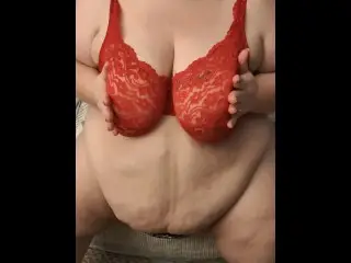 This Sexy Hot SSBBW Loves her Titties to be Played With.