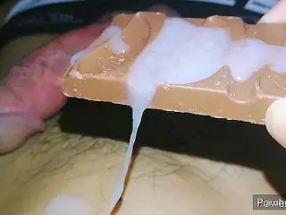 Pinutok Ko SA Chocolate 🍫 Kakainin MO Rin Ba Kahit may Tamod Ko Na?