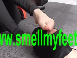 Russian Mistress Foot Sniffing