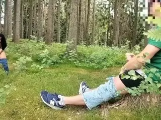 Dickflash for a Sexy Bitch. she doesn't Resist and Enjoys herself