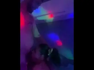 Succhialo Tutto Fino in Gola