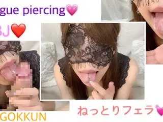 【amateur】sticky Licking with Tongue Piercing❤️ it looks like it Feels Good to have a Piercing Here😏💗