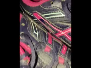 I had to Piss so Bad I Flooded this Shoe