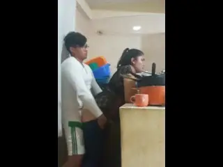 Empleada Follada En La Cocina y En El Dormitorio