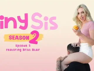 TinySis - S2E5: my Personal Slave