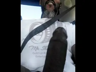 Mr Showtime69 Flashes his Uber Driver in Miami