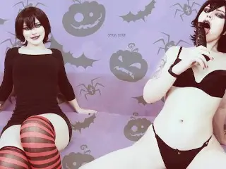 JOI: Mavis Dracula Teases you with her Sexy Body and Asks you Cum in her Pussy on Halloween