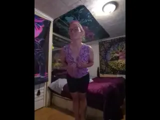 Mommy just Needed to Rub one out