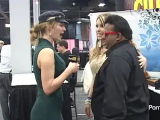 PornhubTV Courtney Cummz Interview at eXXXotica 2012