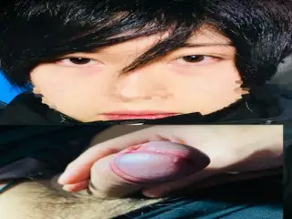 A College Student who Masturbates with a Favorite Girl by a Male Friend