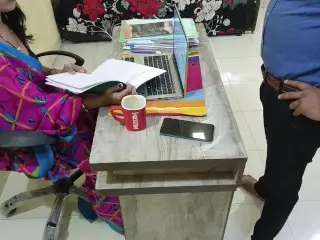 Hot Indian Bhabhi Fucked Office by Office Employ