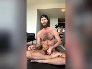 Dude Plays with himself during Yoga - Pornhub Gay