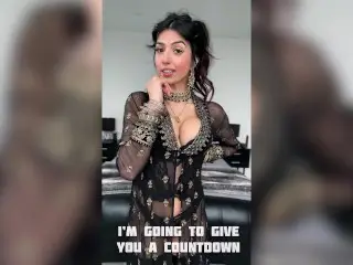 Aaliyah Yasin does a Special Countdown in Urdu