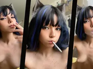 Smoking Naked by Cute Girlfriend (full Vid on my 0nlyfans/Manyvids)