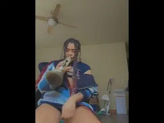 LETS SMOKE & Masterbate together