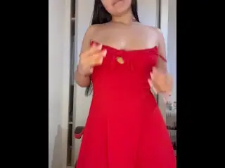 Cute 18 Year old Venezuelan Girl Dances while she Undresses to Masturbate