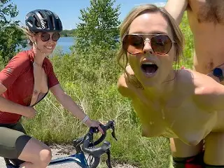 Sexy Cyclist gives Husband a Public Blowjob before getting Unprotected Creampie from Lucky Hiker