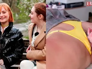 Ersties - Dolly Unterwirft Sich Lola L Vollständig Mit Ihrem Ganzen Körper