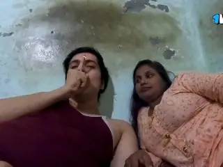 Desi Jija Saali Hot Romantic Floor Sex