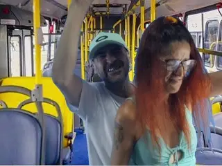 Encoxada Na Estudante De Um Estranho no ônibus!