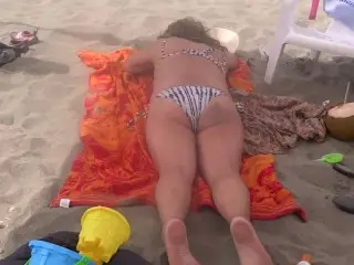 I Cum in my Stepmom's Pussy, she Puts on a Bikini and goes out to the Beach to Show off