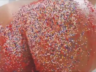 Would you like some Plump Cake?