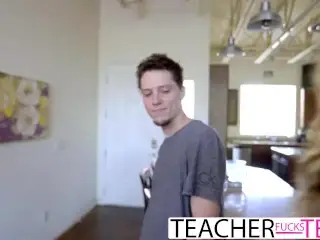 Hot Threeway Fuck for Teacher and Student