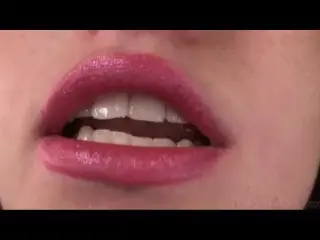 LIPSTICKED LIPS ARE GREAT AROUND YOUR COCK