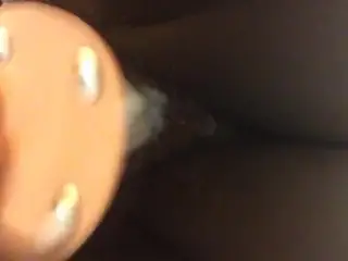 Black Girl make herself Cum