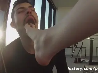 Amateur Toe Sucking , Pussy Licking and Hard Sex