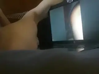 Love 2 Watch Porn 2 Play with my Pussy