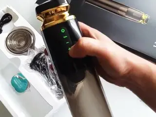 Max Cup 2 UNIMAT - Gold Penis-pump URNIGHT Unboxing (Club-des-branleurs.fr)