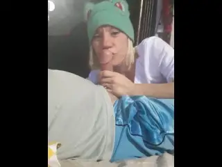 Hit Skater Chick Loves Sucking my Cock