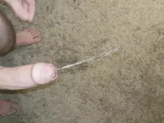 Pissing the Carpet and Cum afterwards - Pornhub Gay