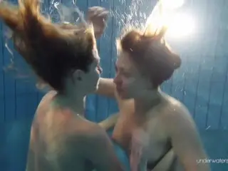 Duna and Nastya Horny Underwater Lesbians