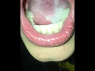 Close up Tonguejob Big Cumshot in Mouth