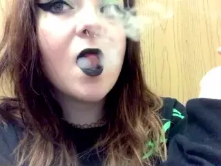 Babygirl_goth SFW Smoking Video