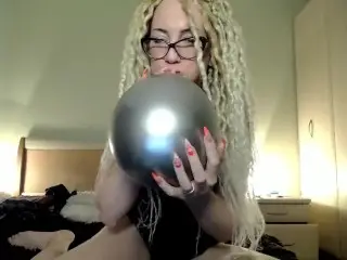 Blow Balloon and Pop with my Long Fingernails