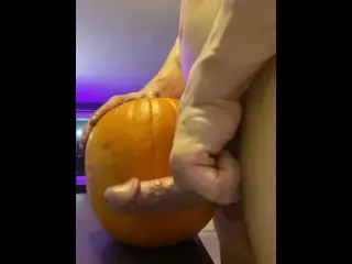 NPC Classic Physique Bodybuilder Johny Thunder Fucks a Pumpkin