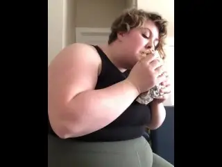 HUNGRY BBW EATS a 1.7 POUND BURRITO