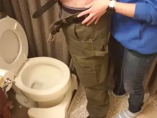 My Girlfriend Holds my Dick and Helps me Pee Pissing