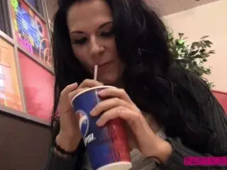 Tinder Date at KFC Burger Store Ends in Wild Blowjob, Fuck and Cumshot inside - PARTY JULE