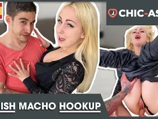 PERFECT HOOKUP with Blonde Spanish Chick (Spanish Porn)! CHIC-ASS