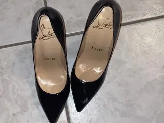 Girlfriends Louboutin Heels Cummed