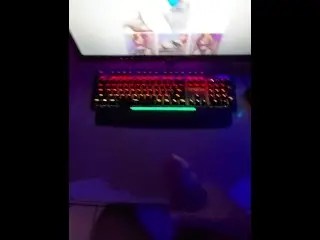 Cumming for Amouranth